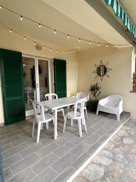Biodola beach apartment Portoferraio Exterior foto